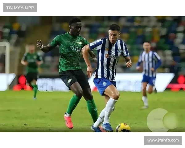 多家豪门争夺加拿大国脚，转会市场竞争激烈